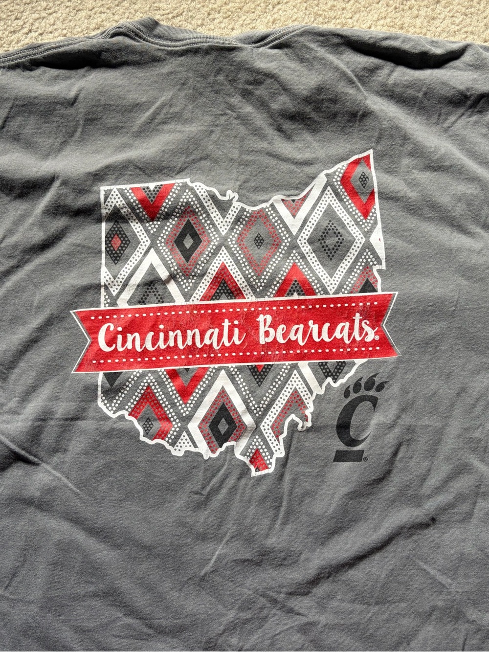 Cincinnati Bearcats Gray Graphic Tee
